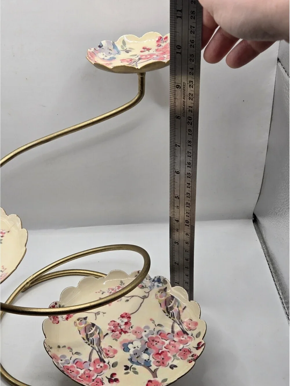 Vintage Chinoiserie 3-Tier Jewelry Dessert Vanity Stand Floral Bird Brass
